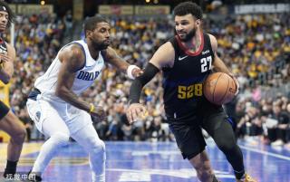 在德甲中场 在德甲中场