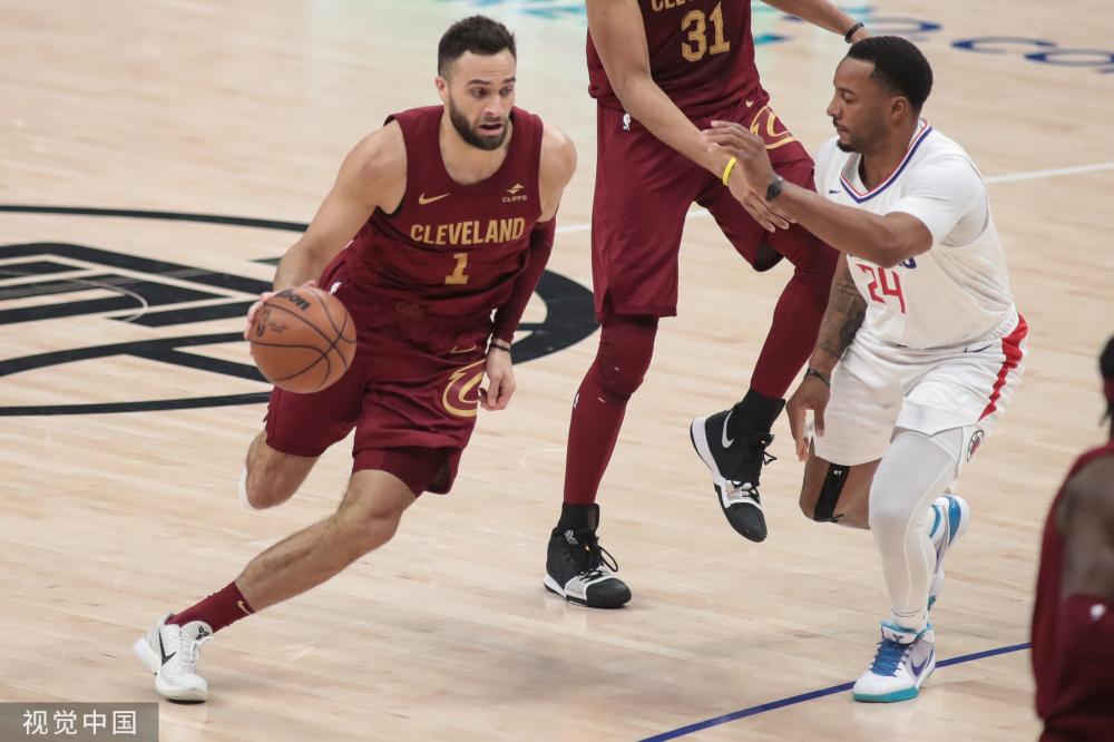 尽管这是季 尽管这是季